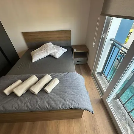 Mckenziegold 16, 2-bedroom Luxury By Myguest Cyprus Appartement
