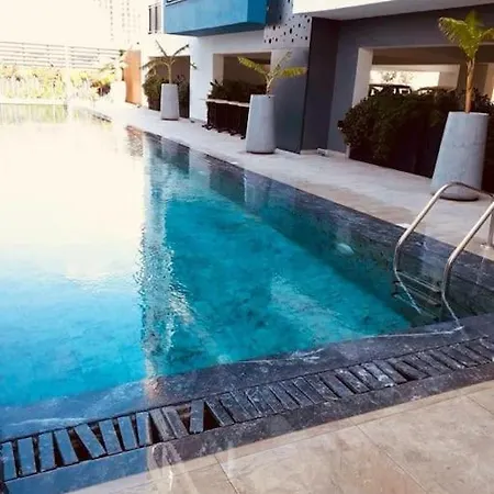 Mckenziegold 16, 2-bedroom Luxury By Myguest Cyprus Apartamento *